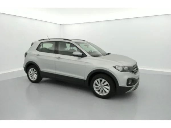 VOLKSWAGEN T-Cross (2024) — foto 29 van 36