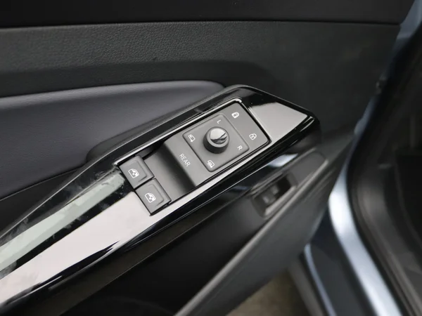 VOLKSWAGEN ID.5 (2024) — foto 8 van 22