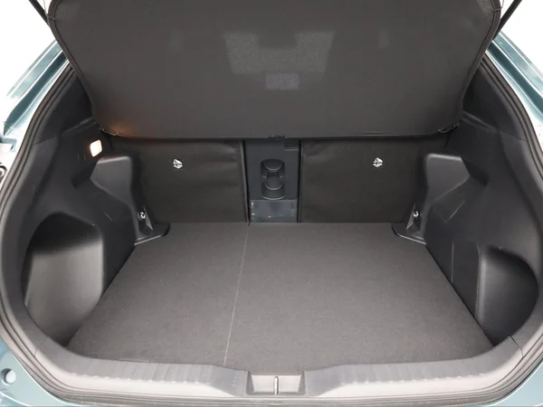 TOYOTA Yaris Cross (2026) — foto 2 van 19