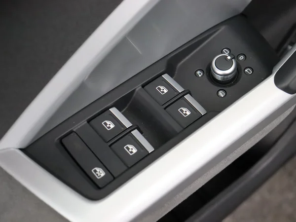 AUDI Q3 (2023) — foto 19 van 28