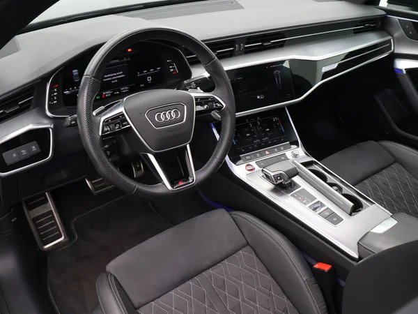 AUDI S7 Sportback (2022) — foto 16 van 32