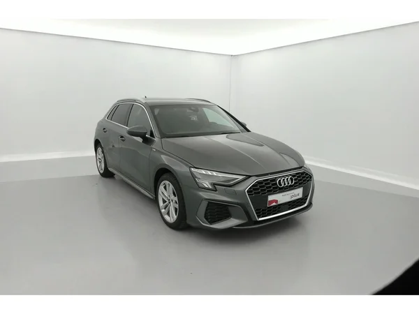 AUDI A3 Sportback PHEV (2022) — foto 23 van 37