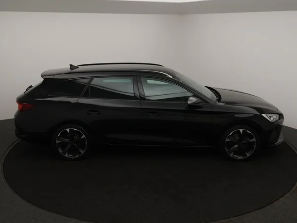 CUPRA Leon ST e-Hybrid (PHEV) (2023) — foto 24 van 27