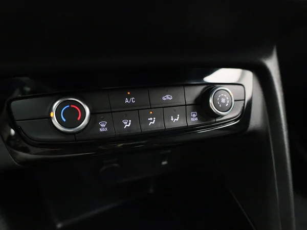 Opel Corsa (2023) — foto 19 van 36