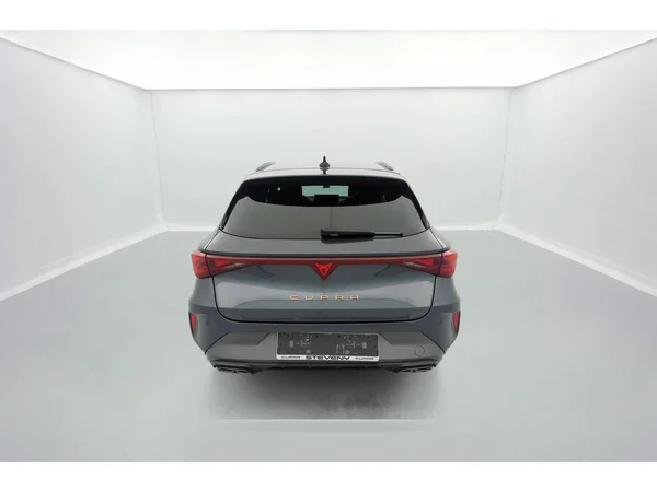 CUPRA Leon ST (2025) — foto 8 van 36
