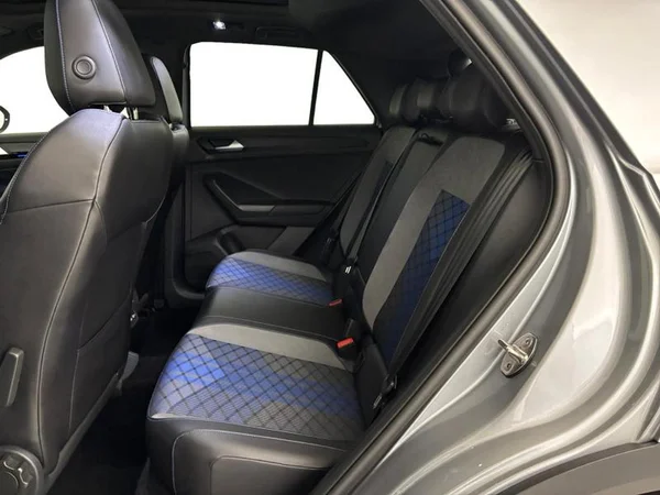 VOLKSWAGEN T-Roc R (2023) — foto 17 van 25