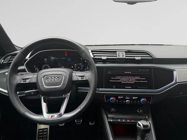 AUDI Q3 (2023) — foto 15 van 18