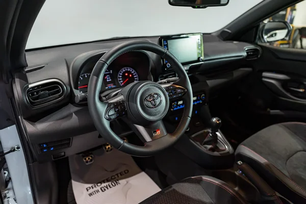 Toyota Yaris (2024) — foto 10 van 39