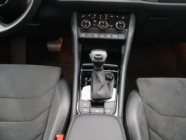 Škoda Kodiaq (2022) — foto 24 van 32