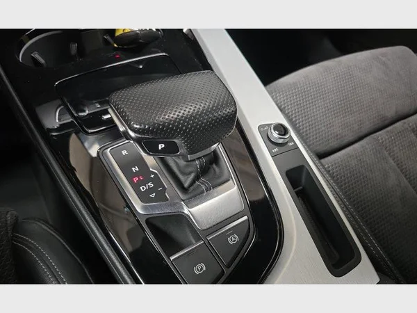Audi A4 (2020) — foto 19 van 30
