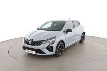 Renault Clio 3c086d8a-9907-48c7-b547-196898cb05a0