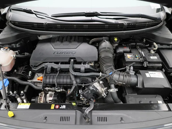 Kia Rio (2023) — foto 21 van 38