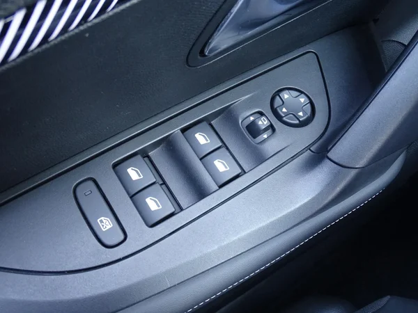 Peugeot 2008 (2025) — foto 10 van 21