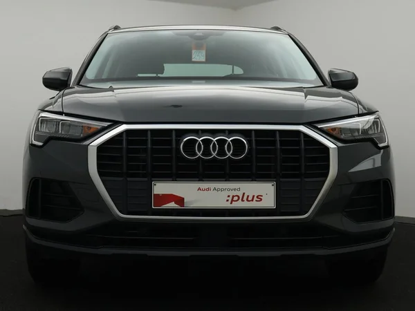 AUDI Q3 PHEV (2022) — foto 21 van 23