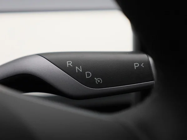 Tesla Model 3 (2022) — foto 24 van 46