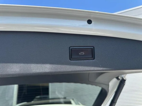 VOLKSWAGEN Tiguan Allspace Dsl (2021) — foto 14 van 23