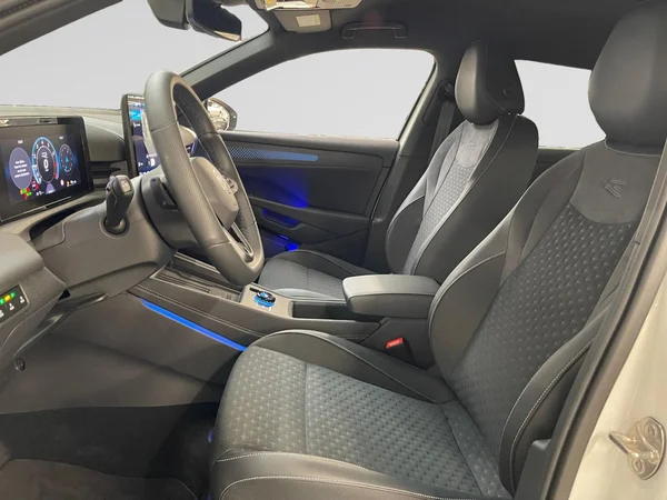 VOLKSWAGEN T-Roc (2026) — foto 24 van 24