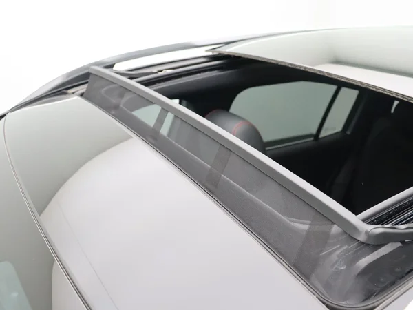 Mercedes-Benz EQB (2026) — foto 4 van 29