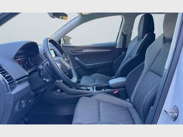 Skoda Karoq (2023) — foto 2 van 30
