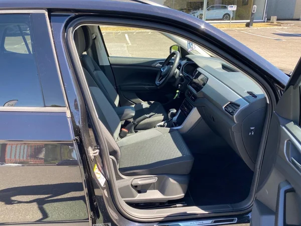 VOLKSWAGEN T-Cross (2022) — foto 3 van 8