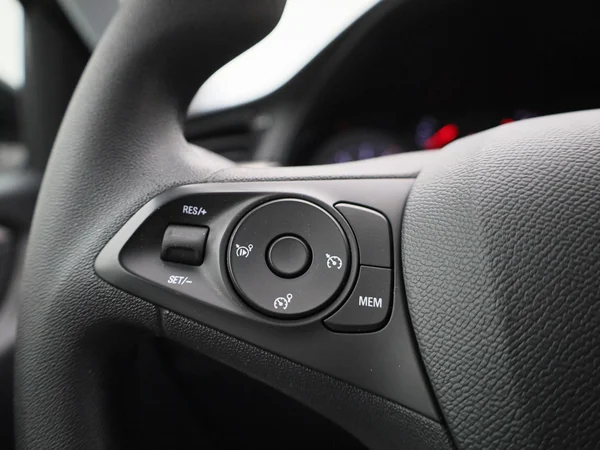Opel Corsa (2023) — foto 10 van 36