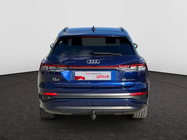 AUDI Q4 e-tron (2025) — foto 15 van 22