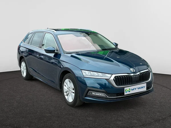 SKODA Octavia Combi (2024) — foto 12 van 24