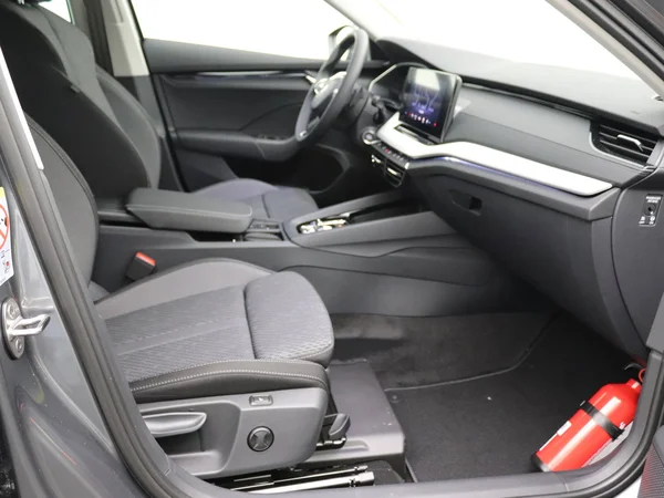 SKODA Octavia Combi (2024) — foto 26 van 27