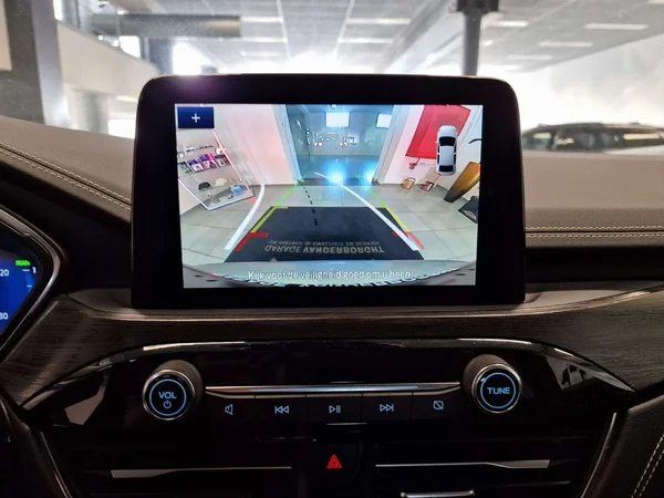 Ford Kuga (2023) — foto 18 van 18