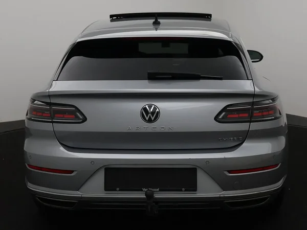 Volkswagen Arteon (2022) — foto 5 van 18
