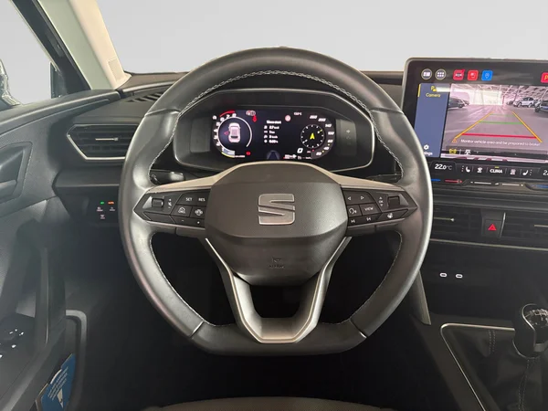 SEAT Leon (2025) — foto 24 van 24