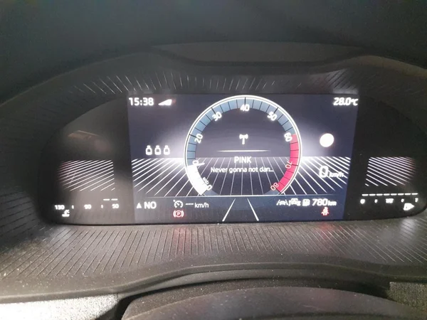 SKODA Kamiq (2025) — foto 6 van 23