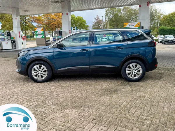 Peugeot 5008 (2024) — foto 28 van 37