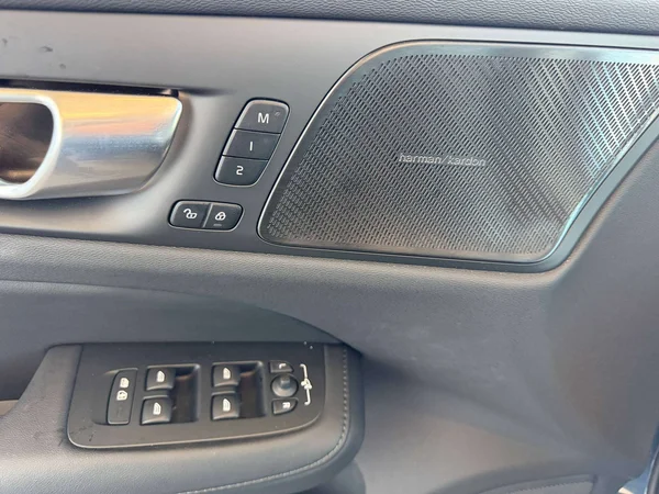 Volvo V60 (2026) — foto 13 van 20