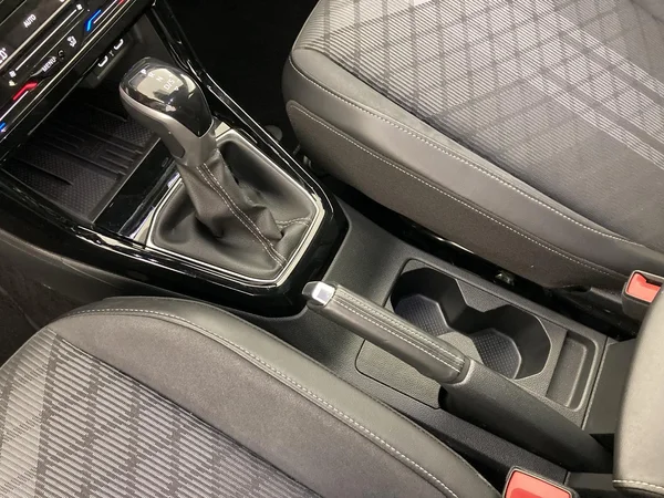 VOLKSWAGEN T-Cross (2025) — foto 17 van 35