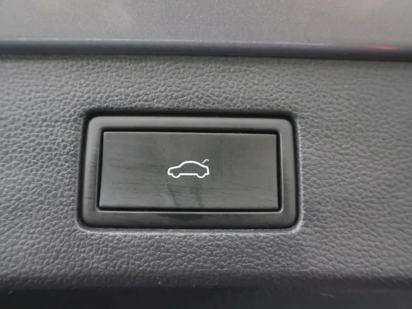 Volkswagen Arteon (2022) — foto 10 van 18