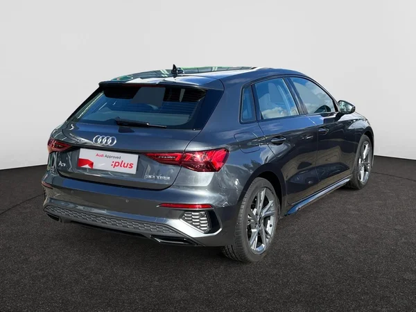 AUDI A3 Sportback (2024) — foto 12 van 21