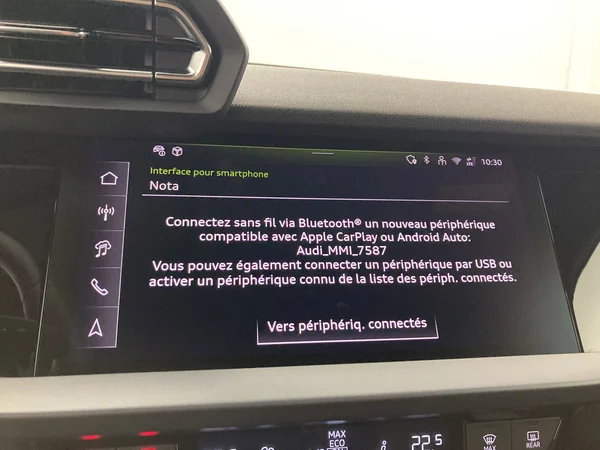 AUDI A3 Sportback (2024) — foto 17 van 36