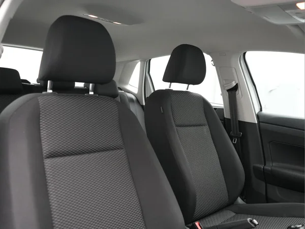 VOLKSWAGEN Polo (2022) — foto 3 van 36