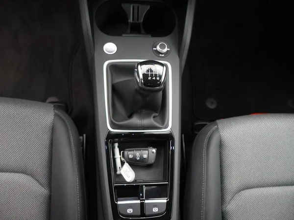 AUDI Q2 (2025) — foto 16 van 24