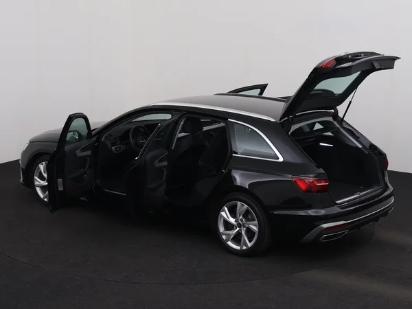 AUDI A4 (2024) — foto 28 van 29