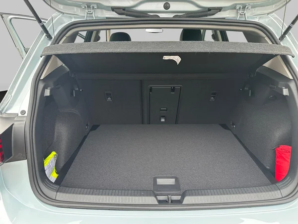 VOLKSWAGEN Golf VIII (2026) — foto 13 van 16