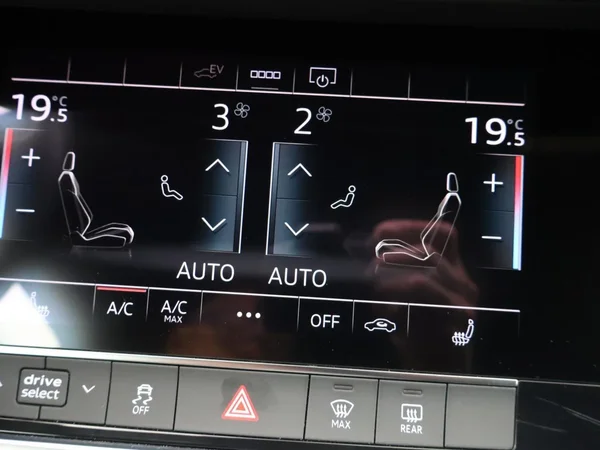 Audi A6 (2020) — foto 13 van 32