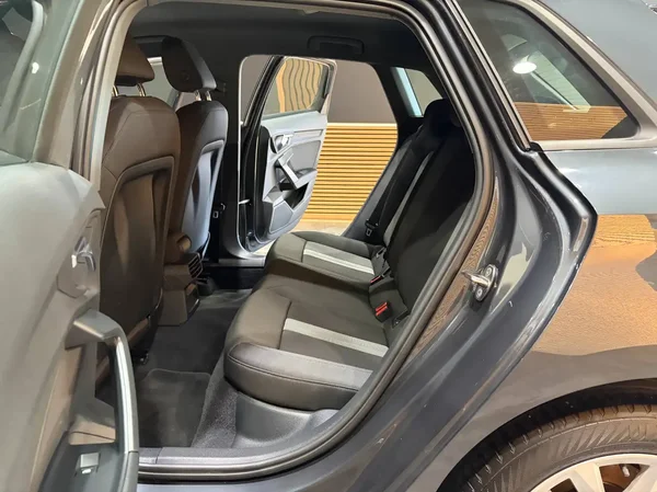 Audi A3 (2021) — foto 9 van 22
