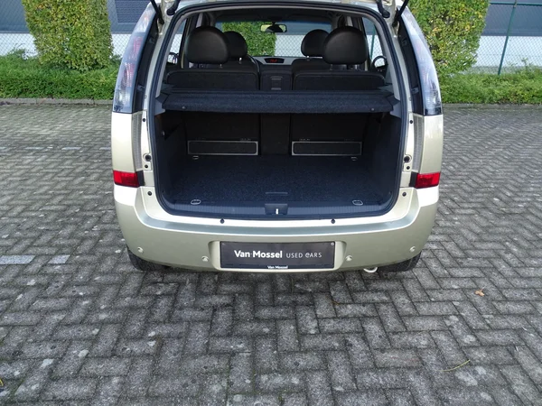 Opel Meriva (2008) — foto 9 van 25