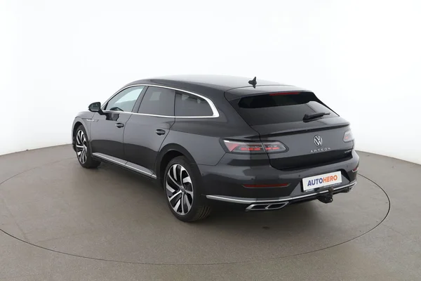 Volkswagen Arteon Shooting Brake (2022) — foto 10 van 16