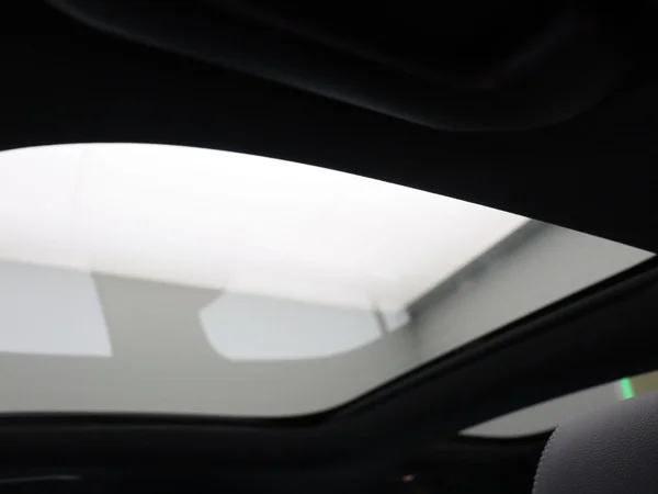 Mercedes-Benz EQA (2025) — foto 2 van 26