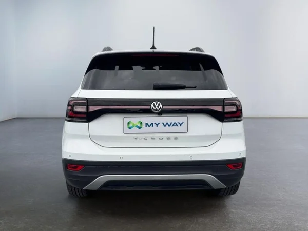 VOLKSWAGEN T-Cross (2019) — foto 24 van 26