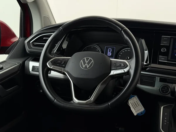 VOLKSWAGEN California (2021) — foto 14 van 26