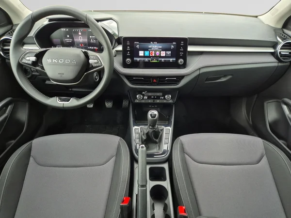 SKODA Fabia (2026) — foto 2 van 19